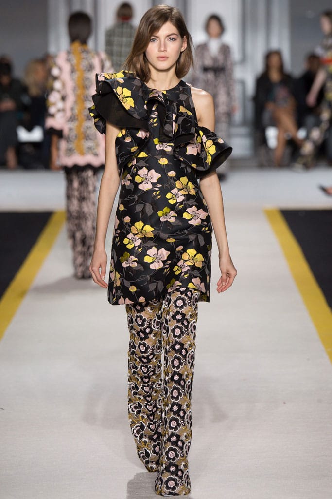 Giambattista Valli 2015ﶬз