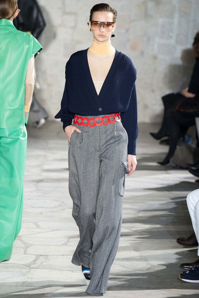 Loewe 2015ﶬз