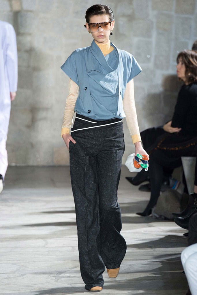 Loewe 2015ﶬз