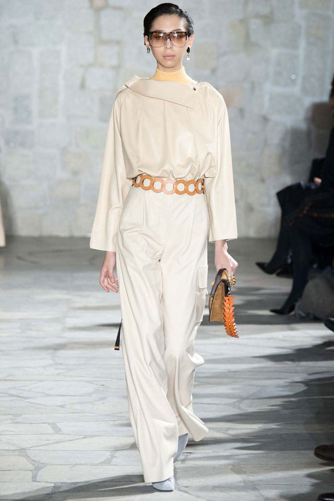 Loewe 2015ﶬз