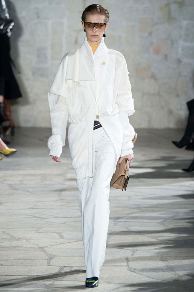 Loewe 2015ﶬз