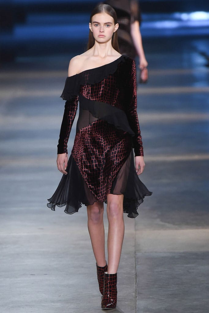 Christopher Kane 2015ﶬз