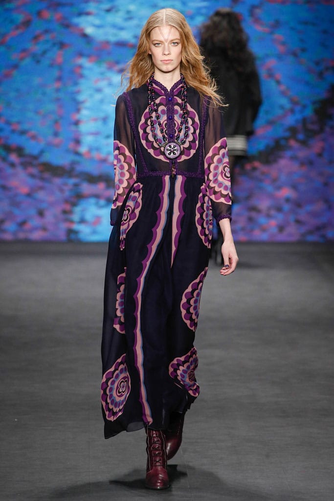 Anna Sui 2015ﶬз