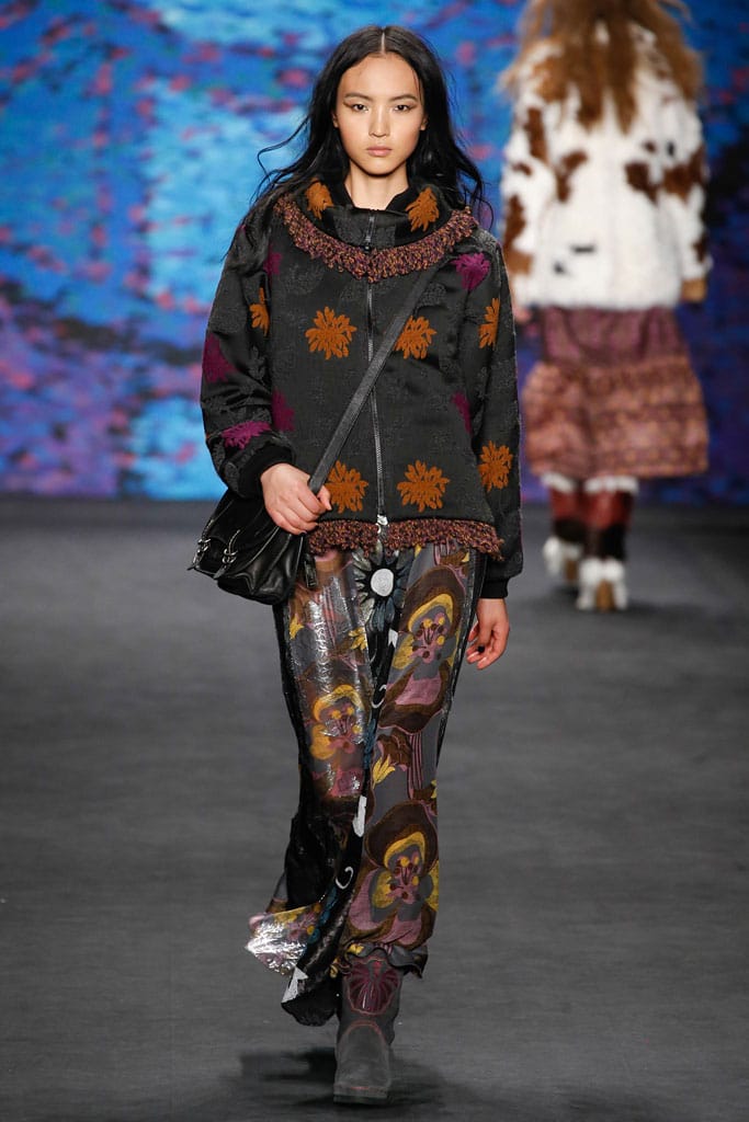 Anna Sui 2015ﶬз