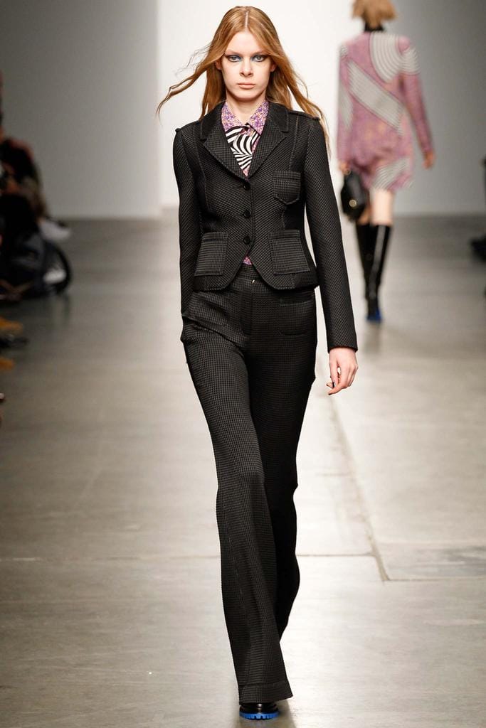 Karen Walker 2015ﶬз