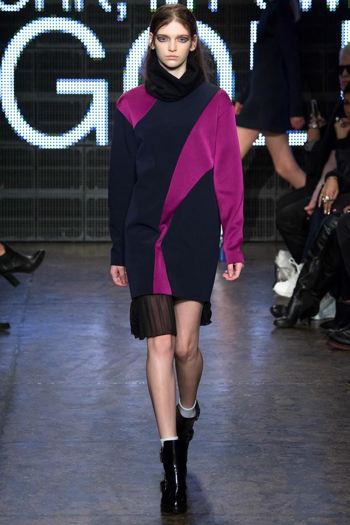 DKNY 2015ﶬз