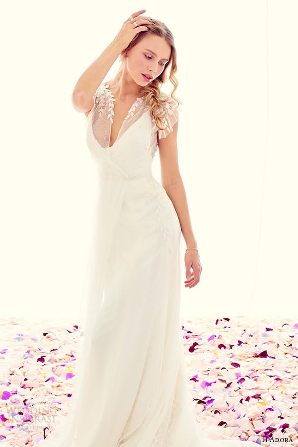 Ti Adora by Alvina Valenta 2015Ļɴϵ