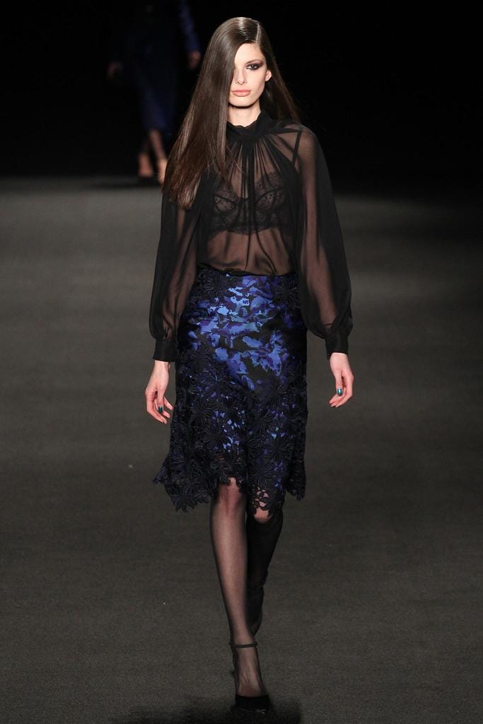 Monique Lhuillier 2015ﶬз