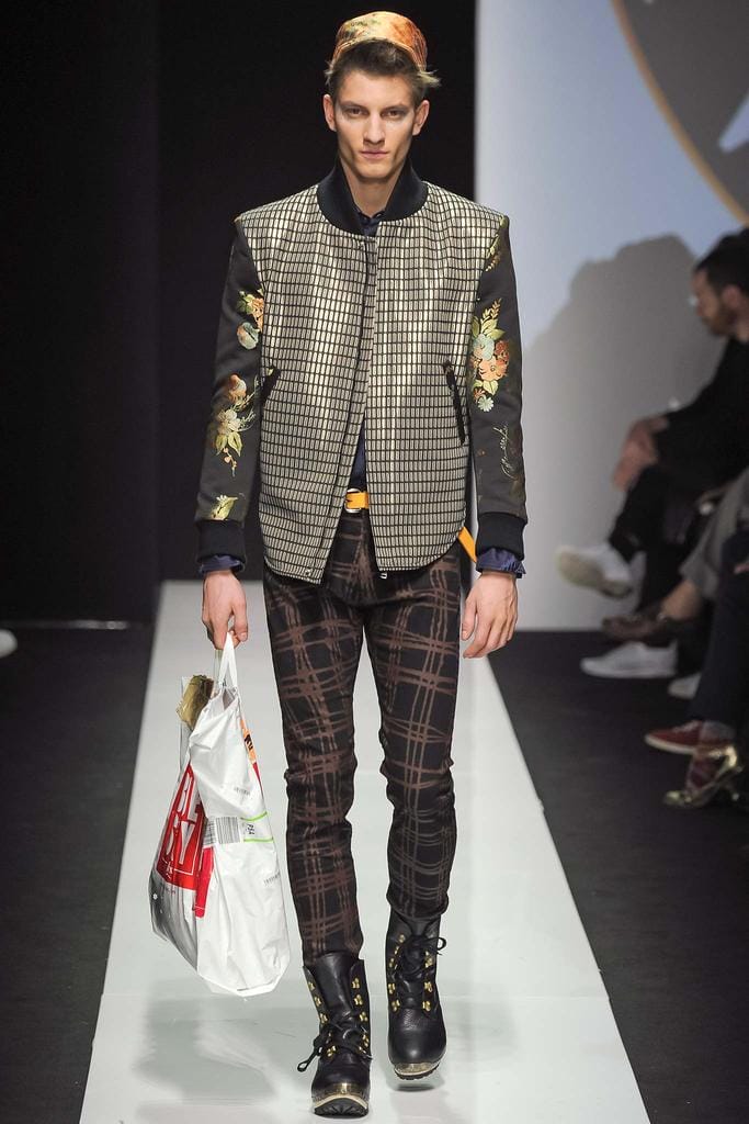 Vivienne Westwood 2015ﶬװз