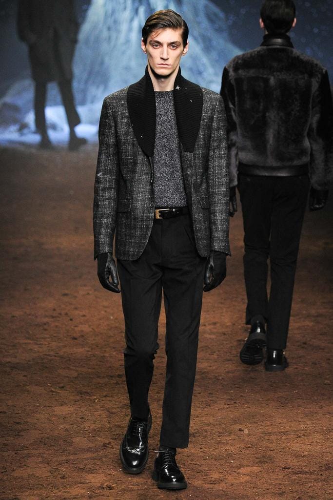 Corneliani 2015ﶬװз