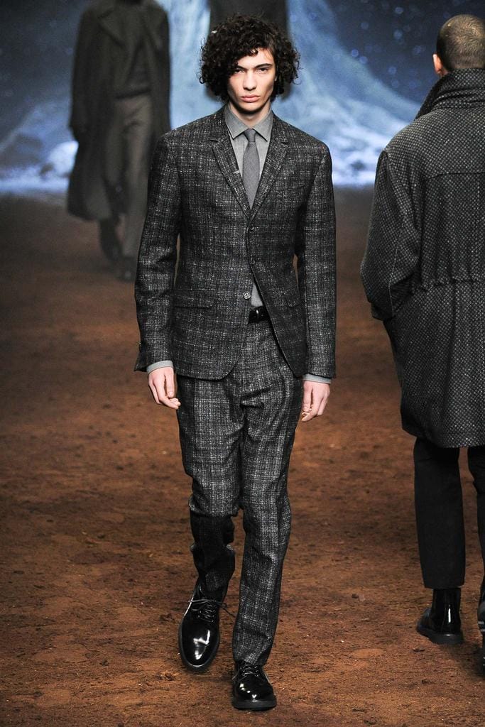 Corneliani 2015ﶬװз