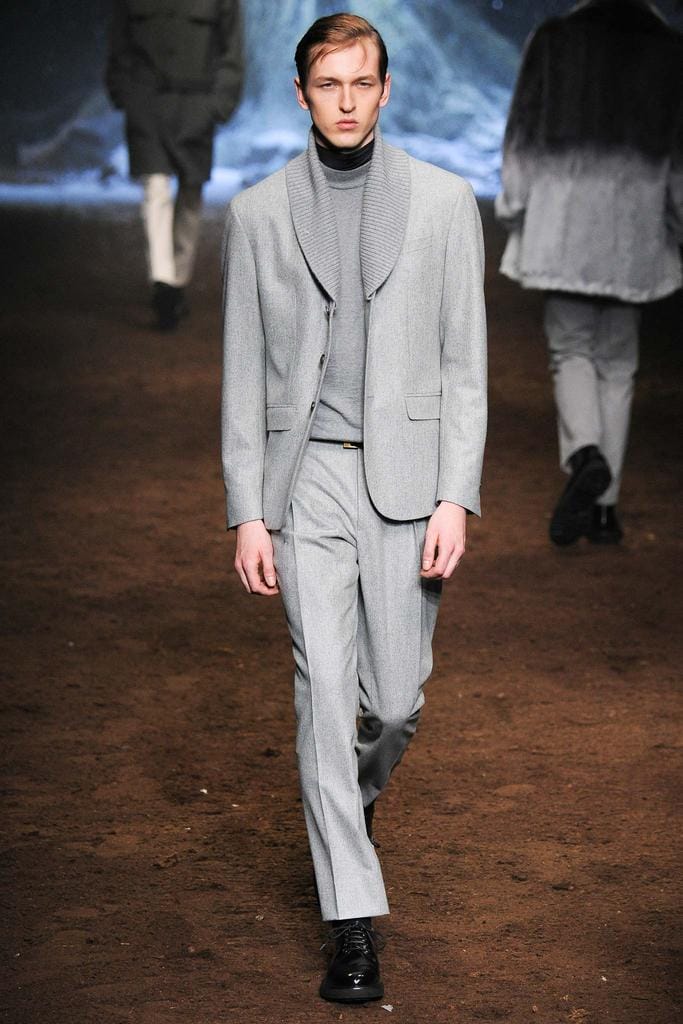 Corneliani 2015ﶬװз