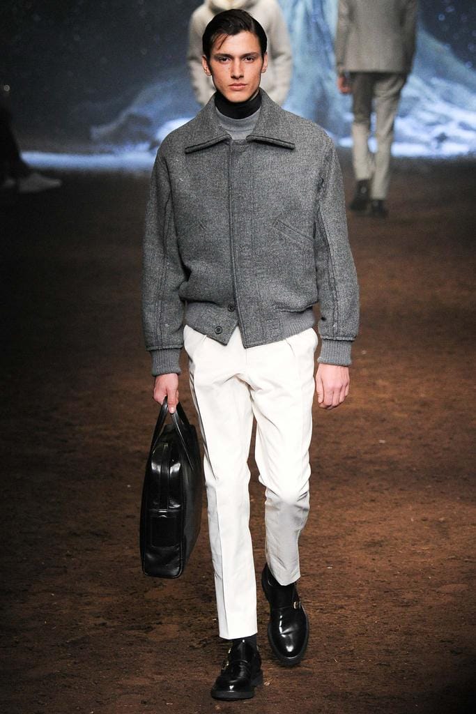 Corneliani 2015ﶬװз