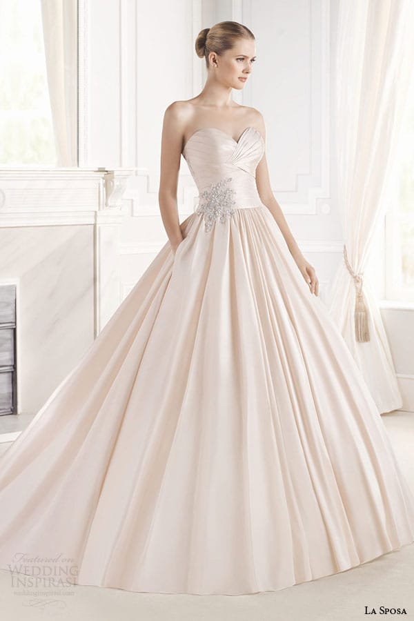 La Sposa 2015ɴϵLookBook