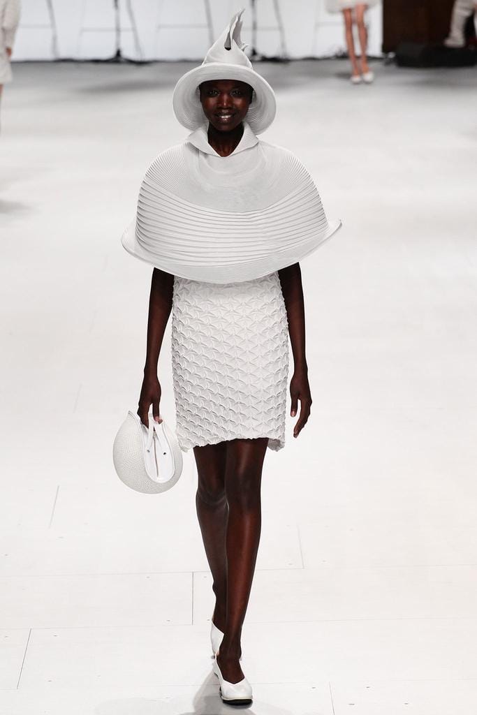 Issey Miyake 2015з