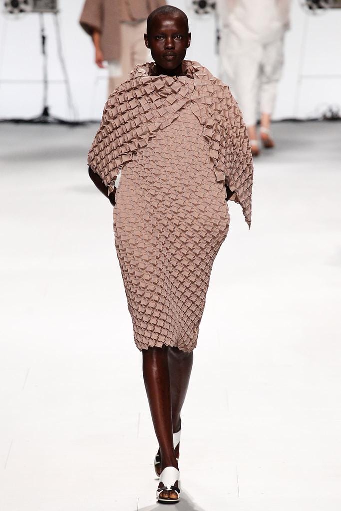 Issey Miyake 2015з