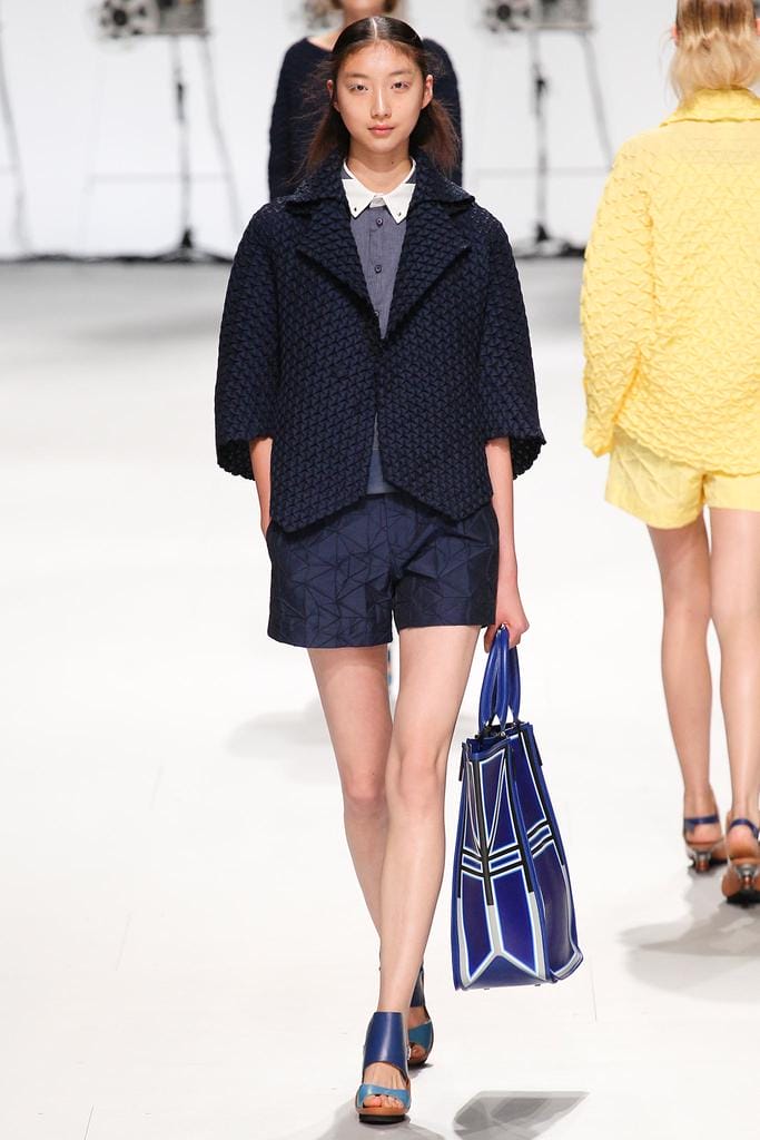 Issey Miyake 2015з