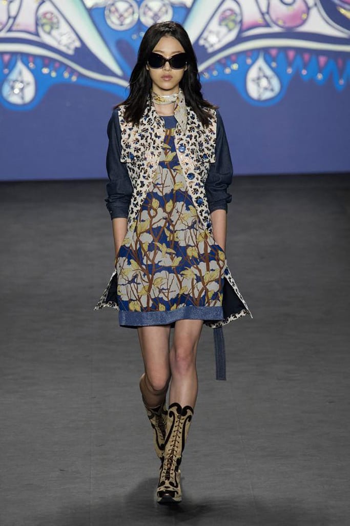 Anna Sui 2015з