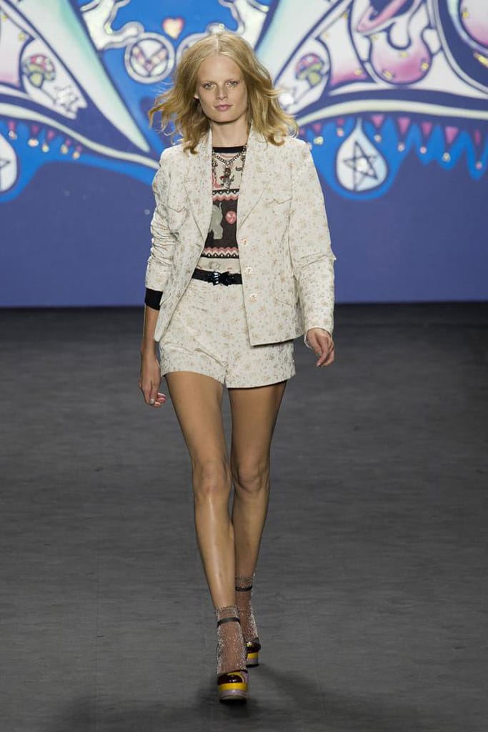 Anna Sui 2015з