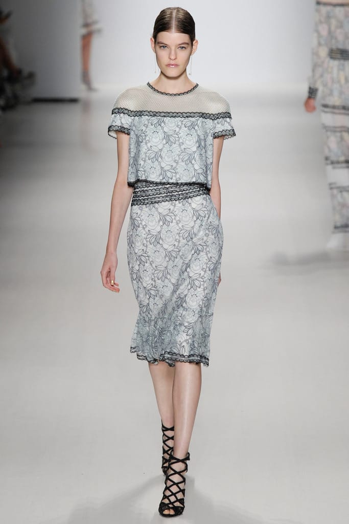 Tadashi Shoji 2015з