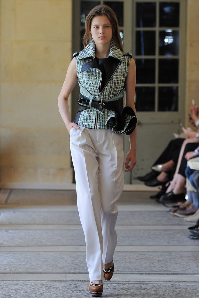 Bouchra Jarrar 2014ﶬ߼з