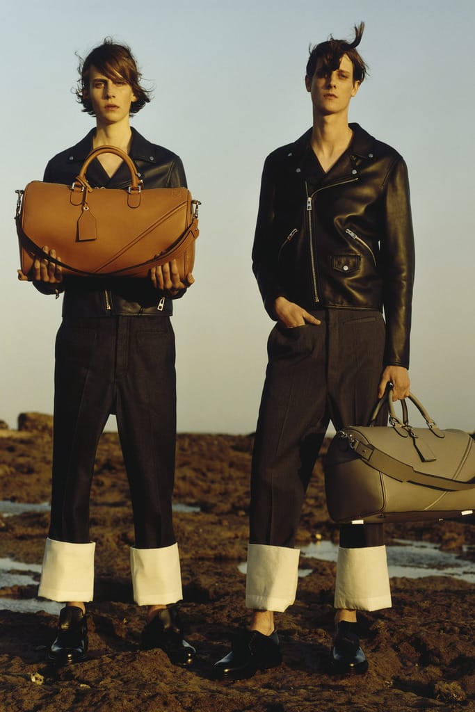 Loewe 2015װз