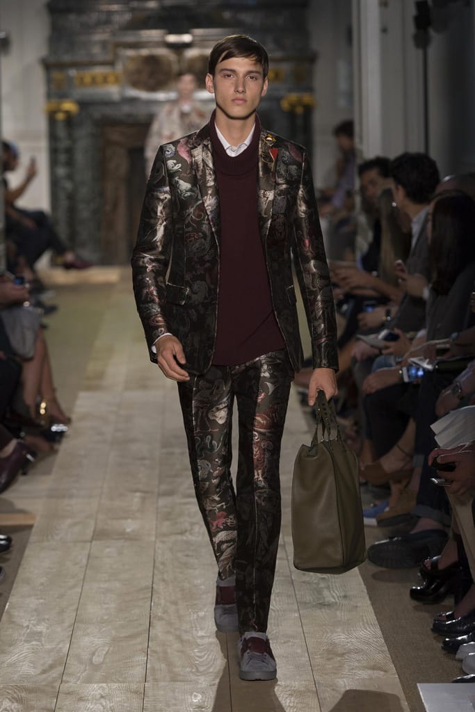 Valentino 2015װз