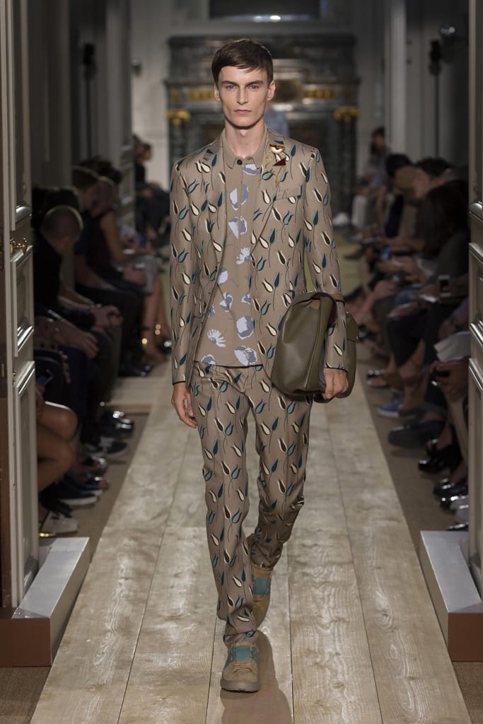 Valentino 2015װз