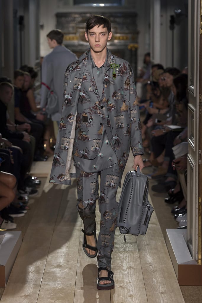 Valentino 2015װз