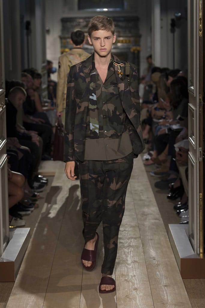 Valentino 2015װз