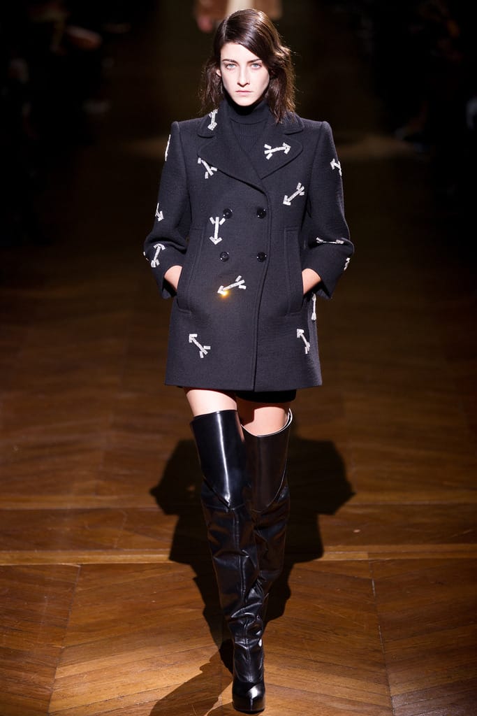 Carven 2014ﶬз