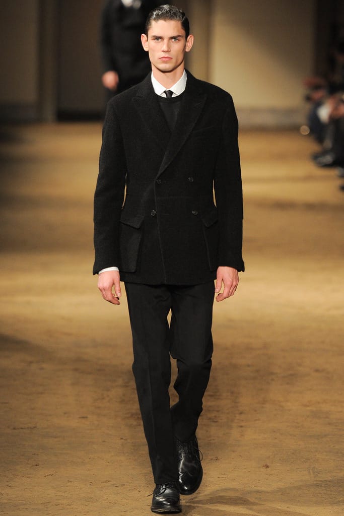 Corneliani 2014ﶬװз