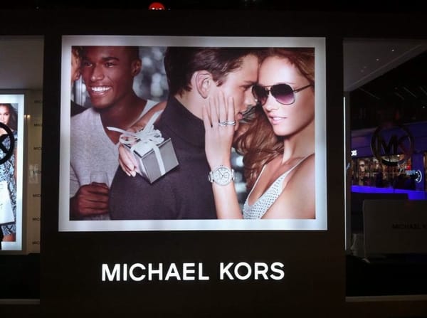 MICHAEL KORS ̫ﾫƷ꿪Ļ ʽϯ