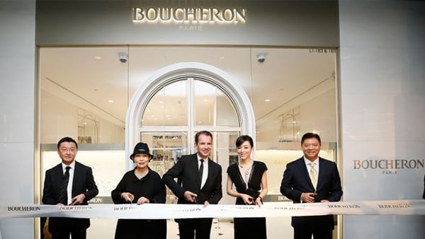 Boucheron ȫϺó㳡Ʒ꿪Ļ