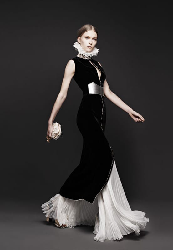 Alexander McQueen 2013ﶬϵŮװLookBook