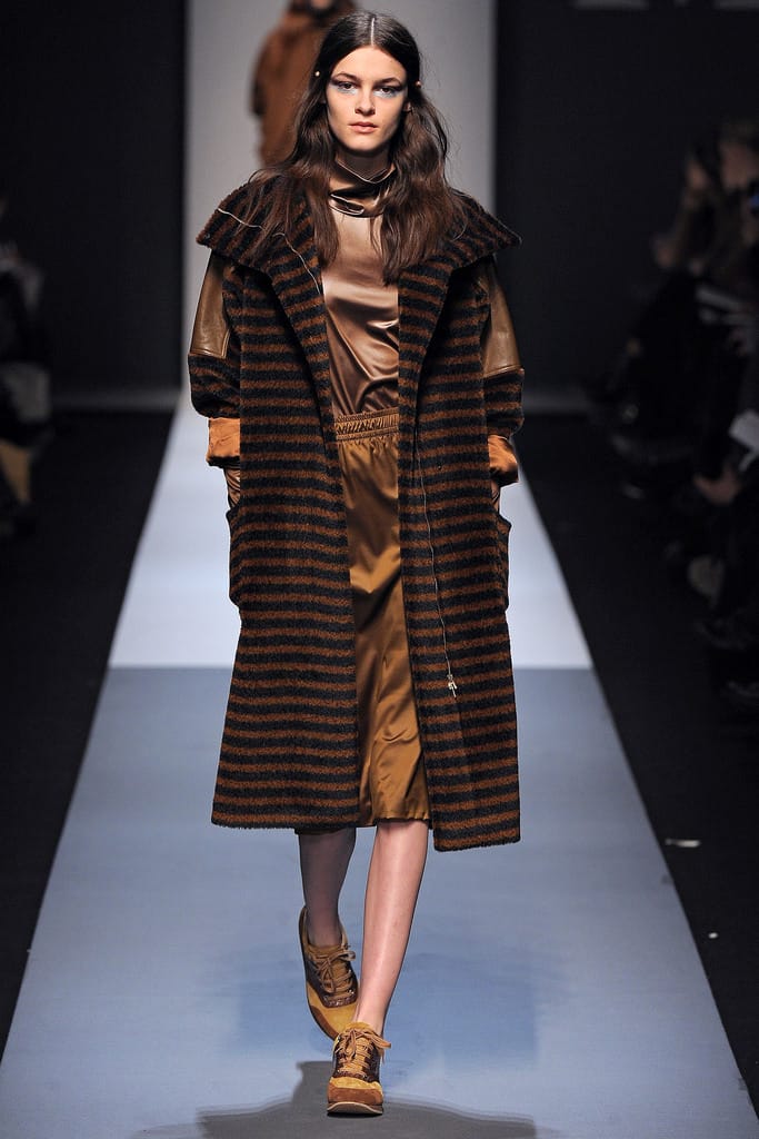 Max Mara 2013ﶬз