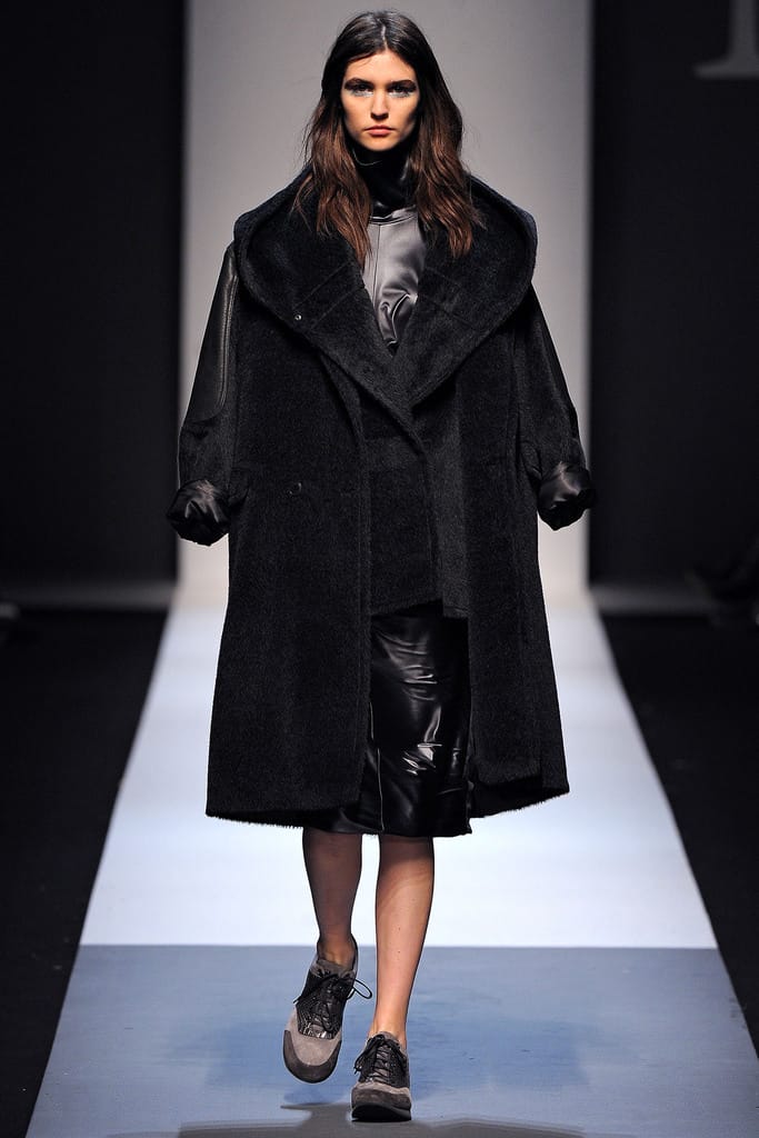 Max Mara 2013ﶬз