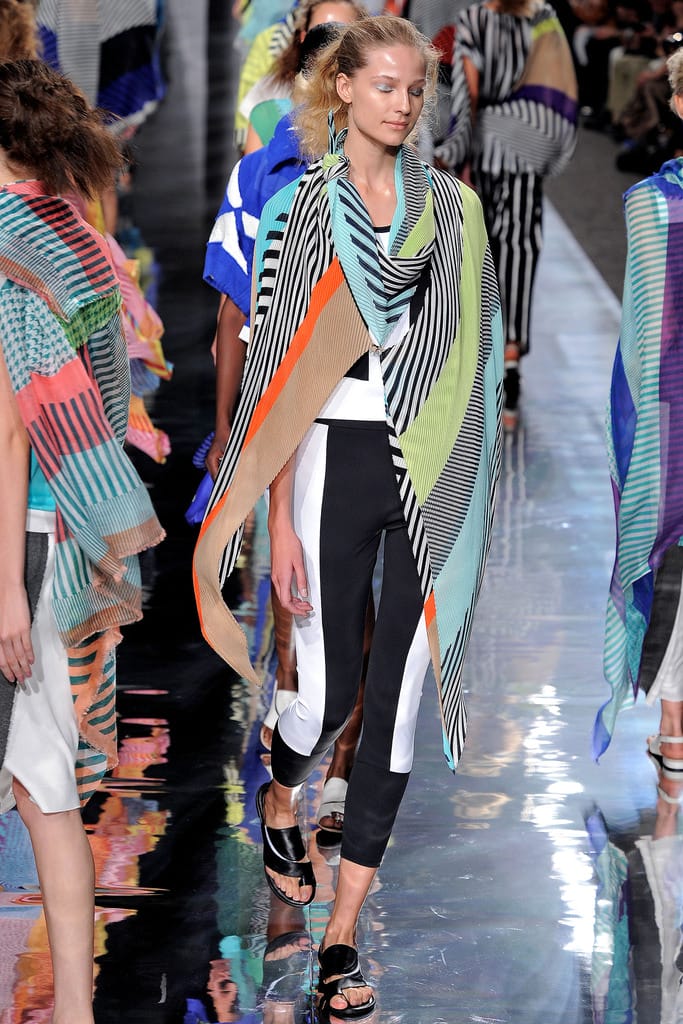 Issey Miyake 2013з