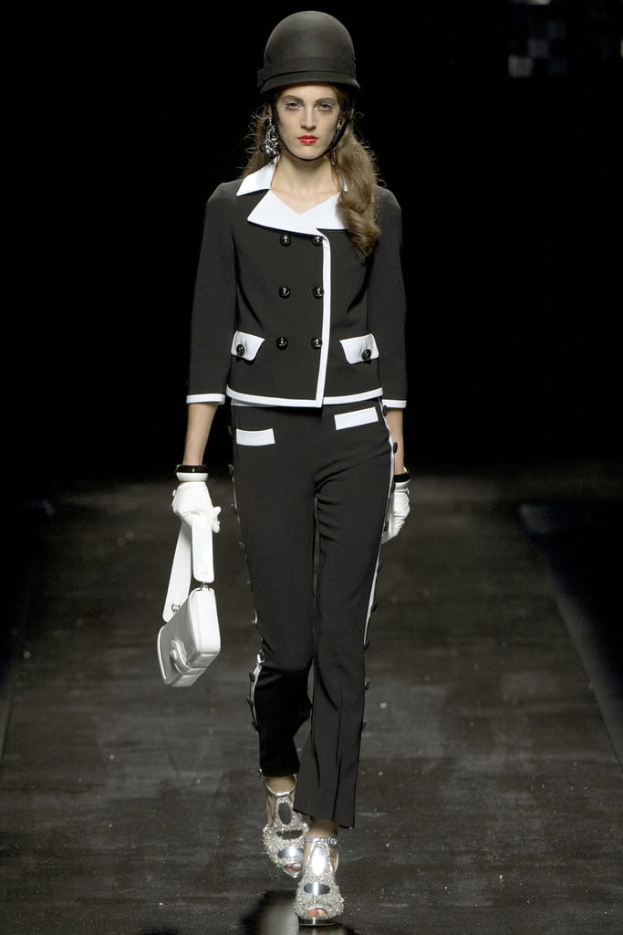 Moschino 2013з