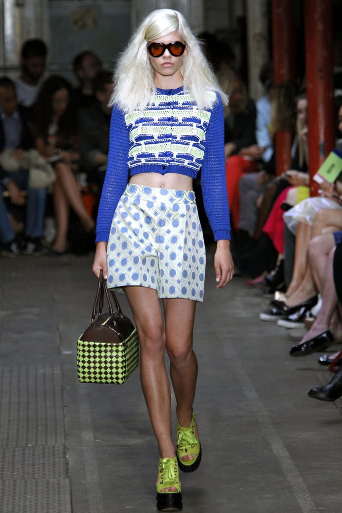 Moschino Cheap And Chic 2013з