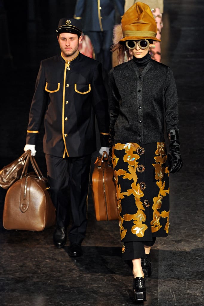 Louis Vuitton 2012ﶬз