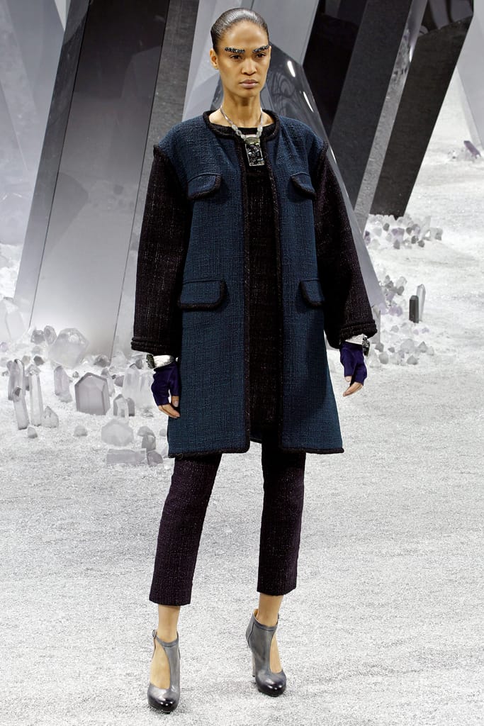 Chanel 2012ﶬз