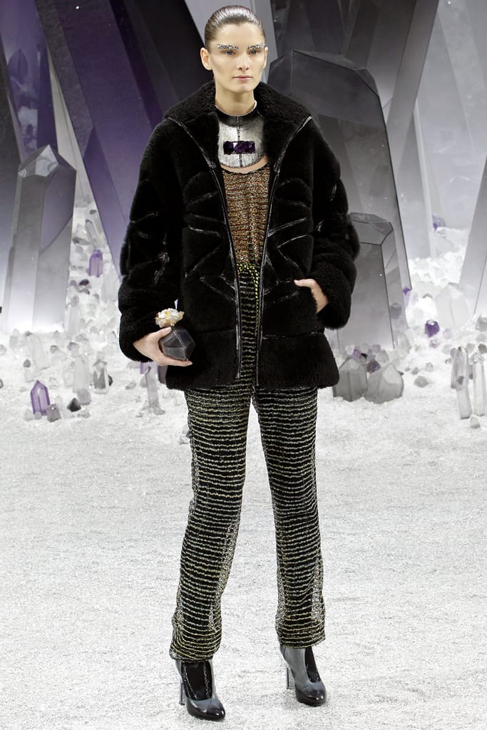 Chanel 2012ﶬз