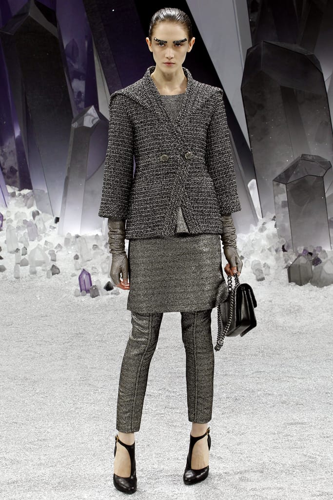 Chanel 2012ﶬз