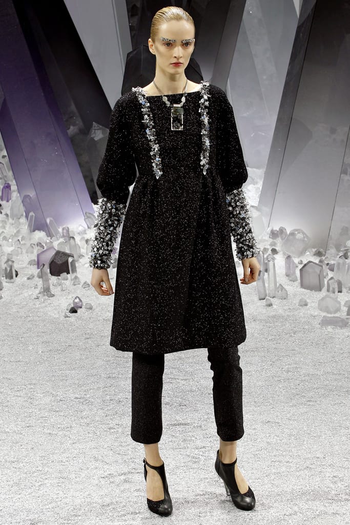 Chanel 2012ﶬз