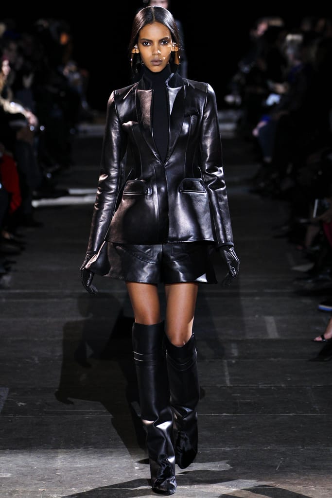 Givenchy 2012ﶬз