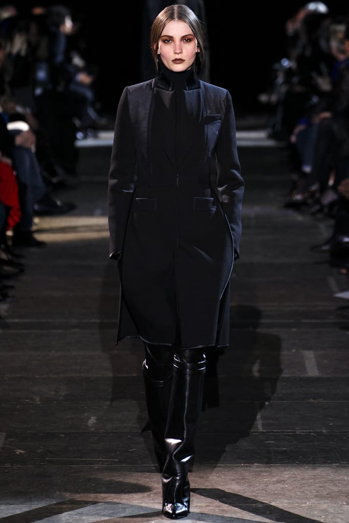 Givenchy 2012ﶬз