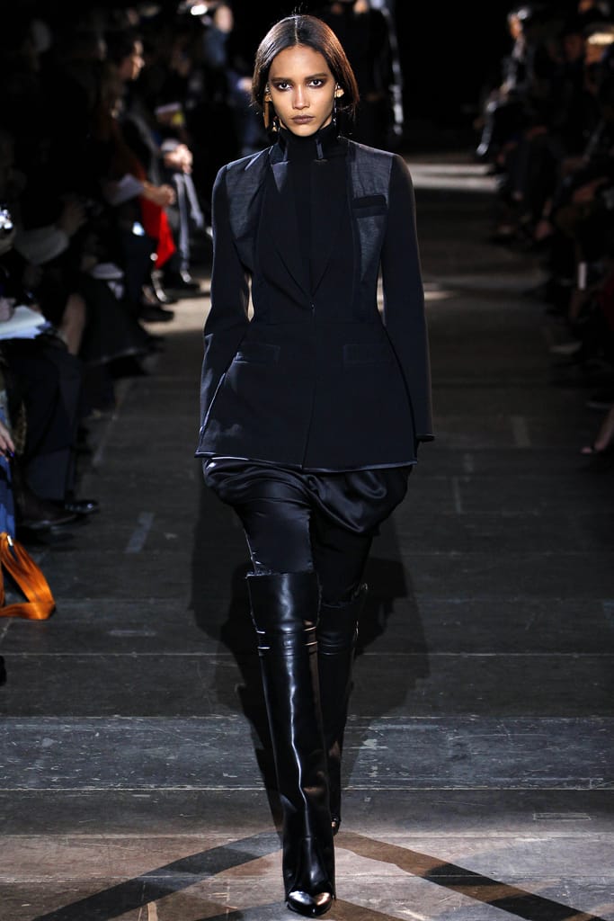 Givenchy 2012ﶬз