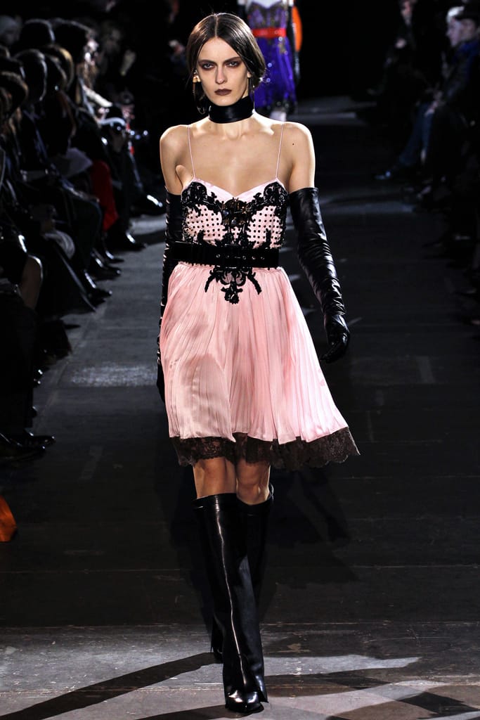 Givenchy 2012ﶬз