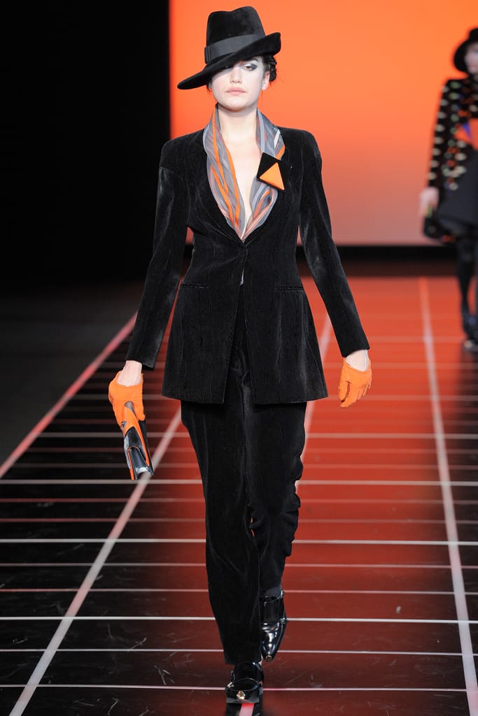 Giorgio Armani 2012ﶬз